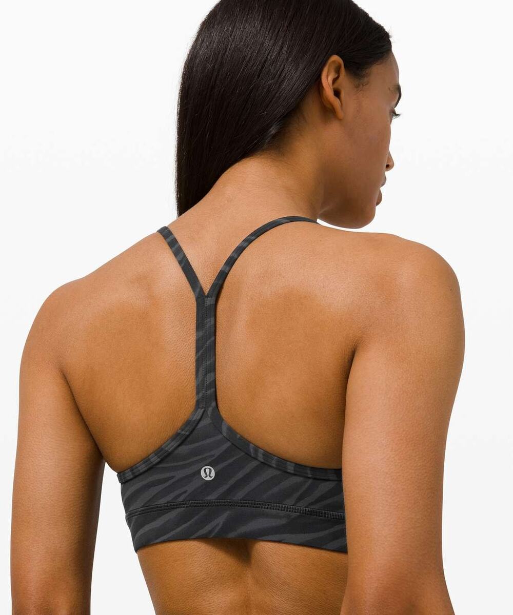 Lululemon Athletica Le Tigre Camo Deep Coal Multi Lululemon Flow Y Bra Women's 4